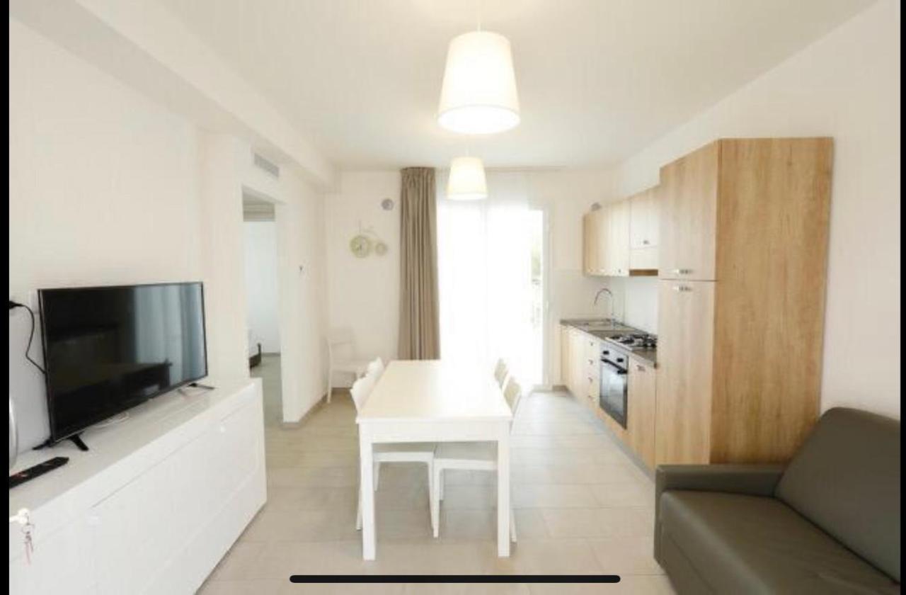 Residence Valentina Int 5 Санта-Марія-аль-Баньо Екстер'єр фото